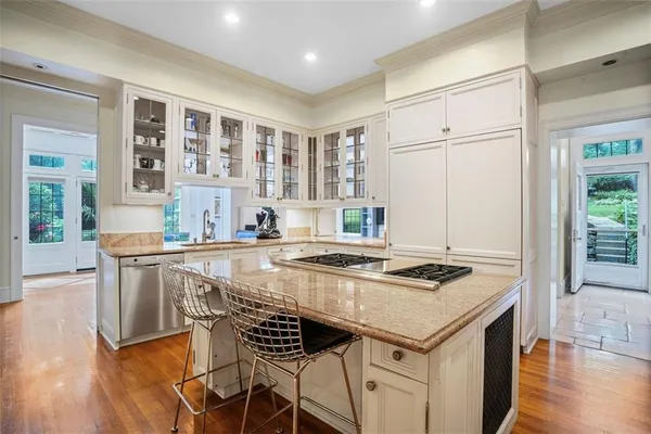 $6,250,000 | 5563 Northumberland Street, Pittsburgh, PA 15217