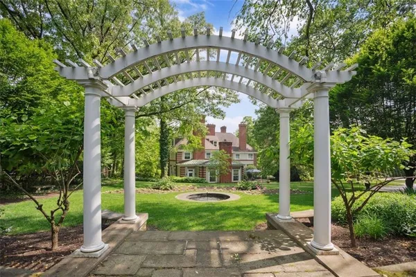 $6,250,000 | 5563 Northumberland Street, Pittsburgh, PA 15217