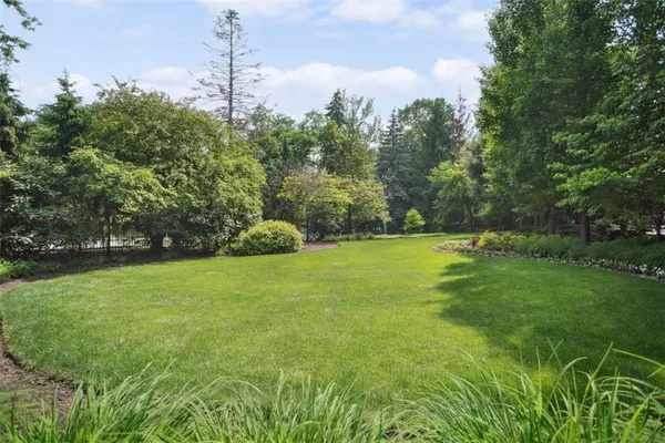 $6,250,000 | 5563 Northumberland Street, Pittsburgh, PA 15217