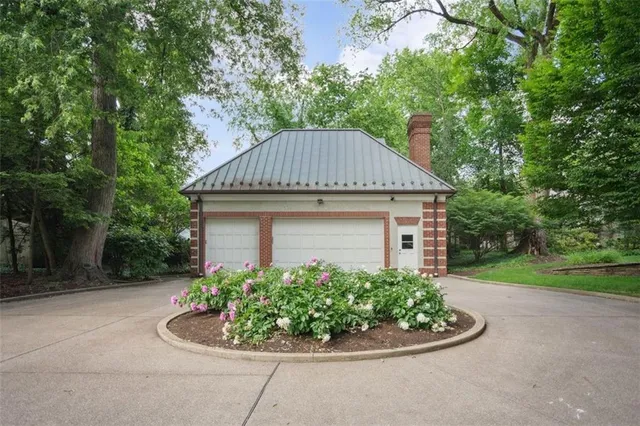 $6,250,000 | 5563 Northumberland Street, Pittsburgh, PA 15217