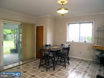 207 West County Line Road Hatboro, PA 19040 - Photo 5 of 8 Breakfast Room
