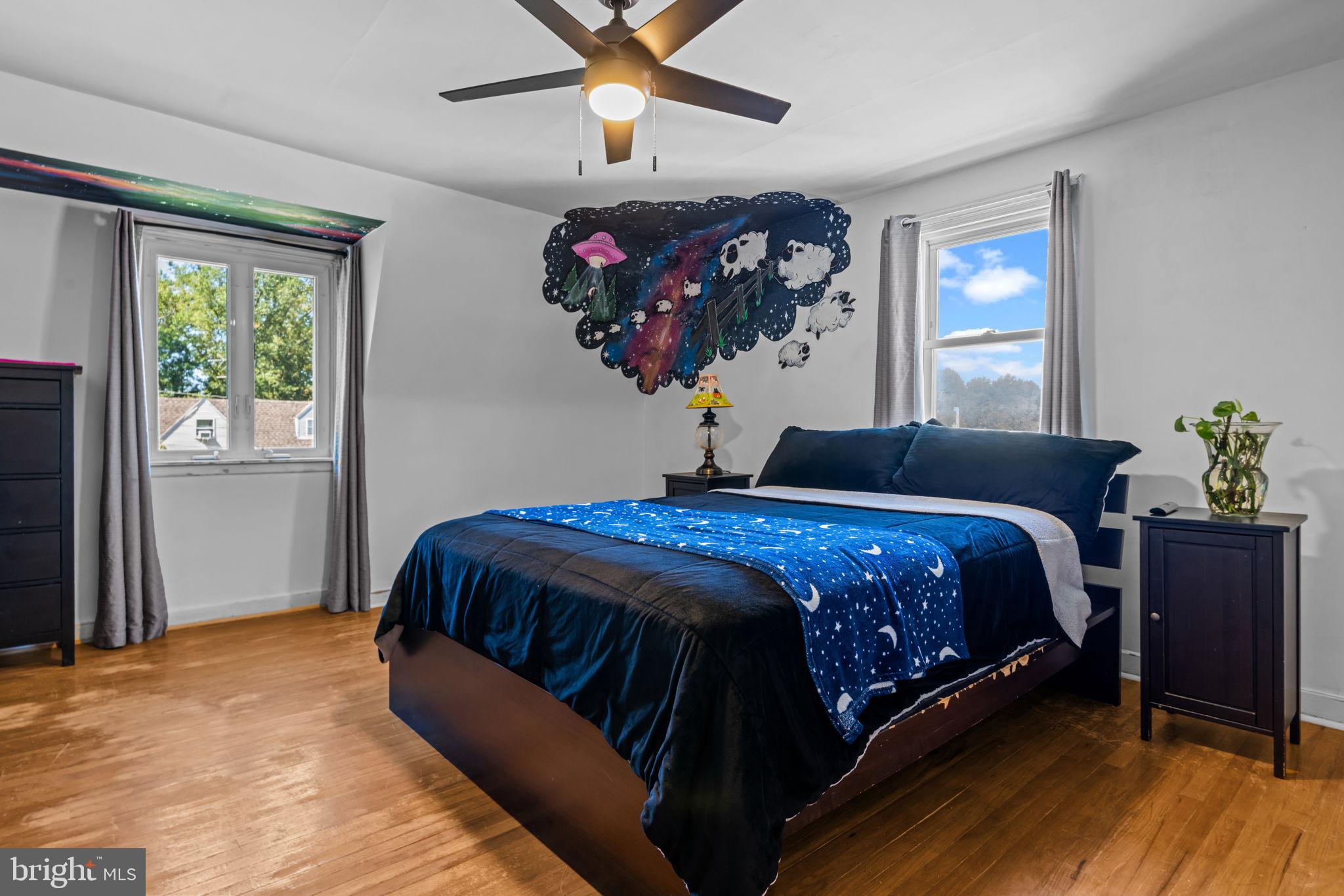 809 Millwood Road Philadelphia, PA 19115 - Photo 19 of 22 a bedroom with a bed and a window