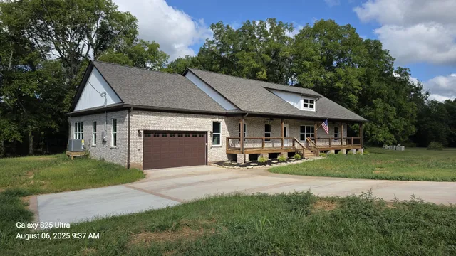 $599,900 | 3931 Taylors Store Road, Hampshire, TN 38461