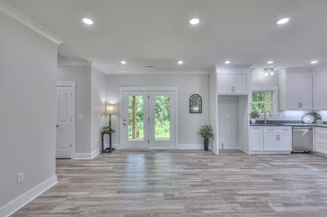 $599,900 | 3931 Taylors Store Road, Hampshire, TN 38461