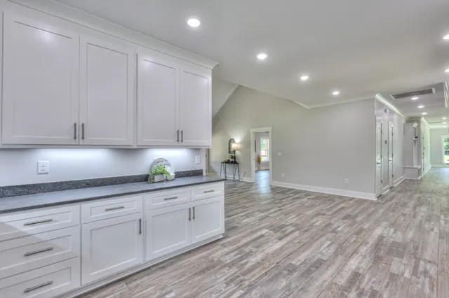 $599,900 | 3931 Taylors Store Road, Hampshire, TN 38461