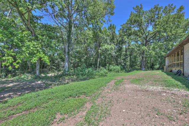 $599,900 | 3931 Taylors Store Road, Hampshire, TN 38461