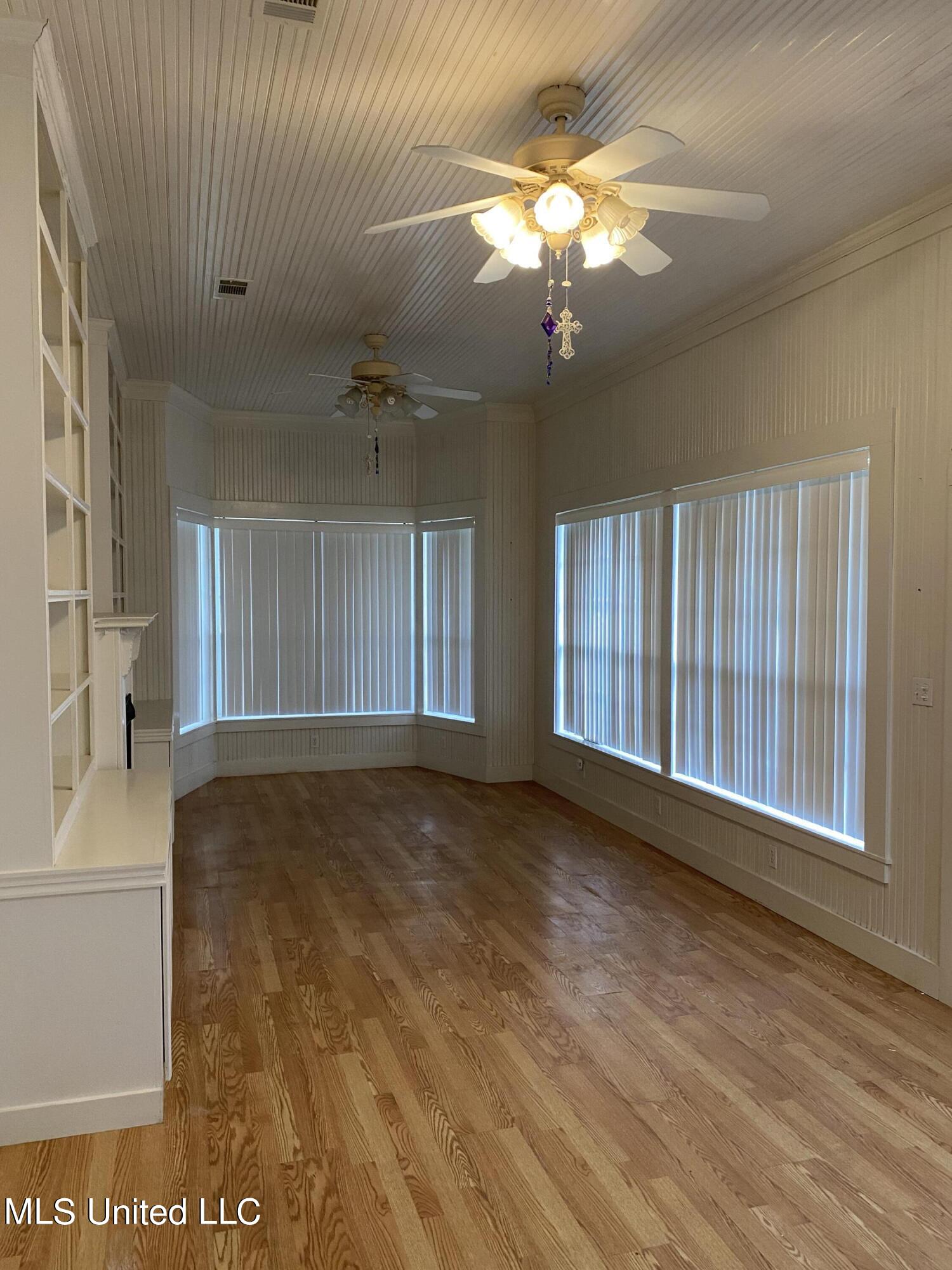 3618 Bellview Avenue Moss Point, MS 39563 - Photo 31 of 89 IMG_3221