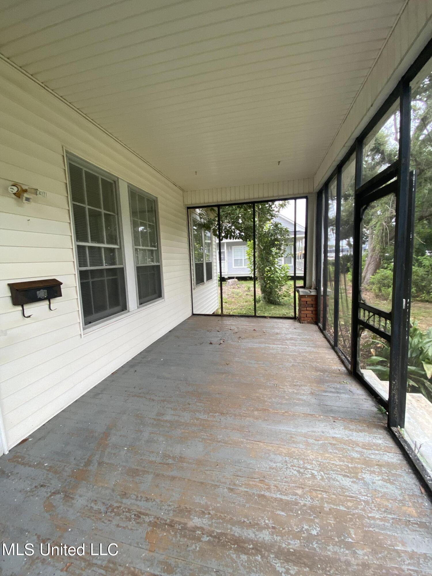 3618 Bellview Avenue Moss Point, MS 39563 - Photo 67 of 89 IMG_3270