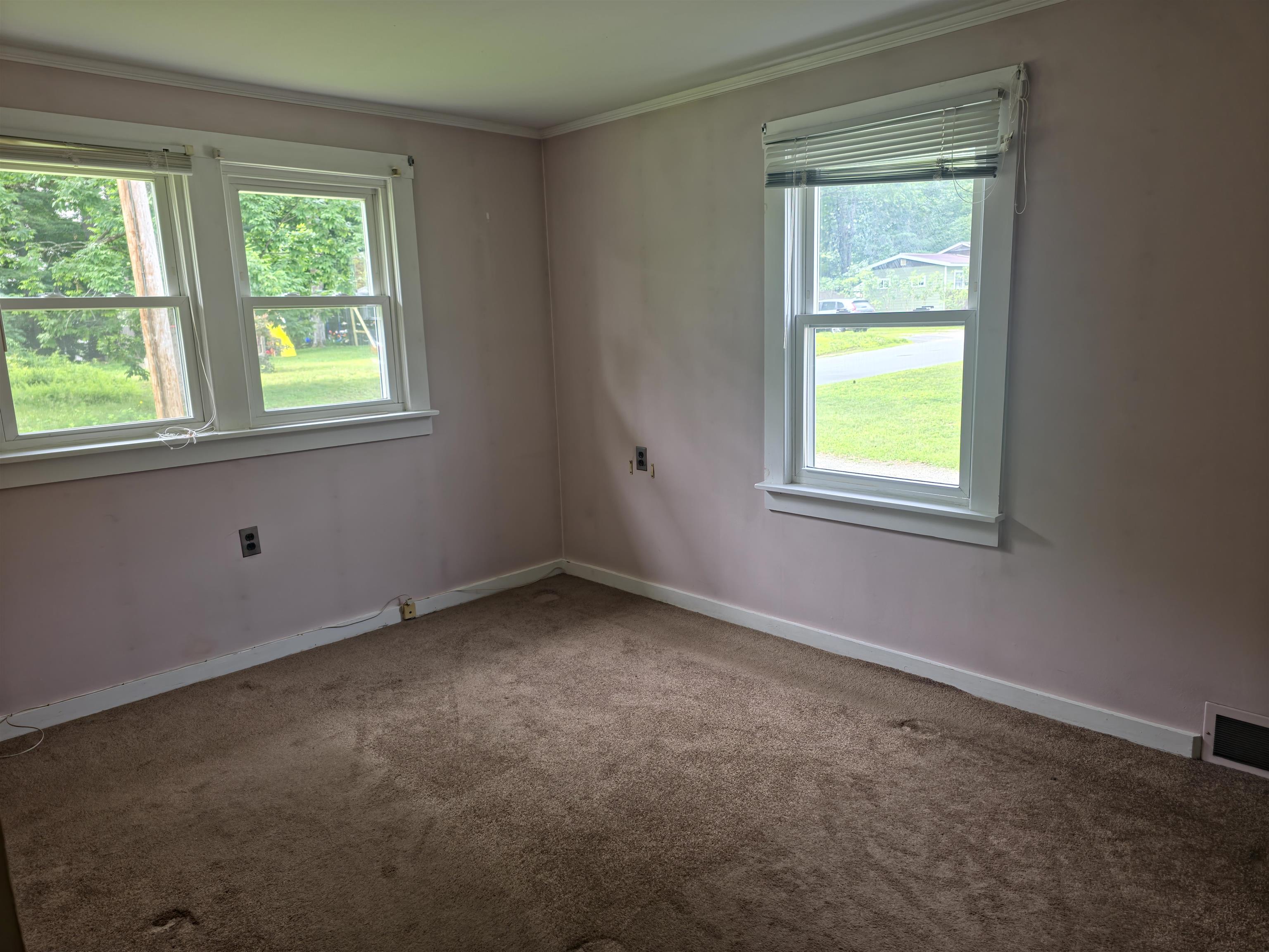 24 Cherry Street Windsor, VT 05089 - Photo 11 of 14