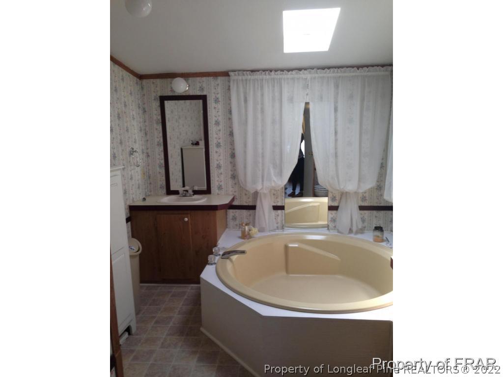6327 Sisk Culbreth Road Godwin, NC 28344 - Photo 11 of 17 Gallery Image 11