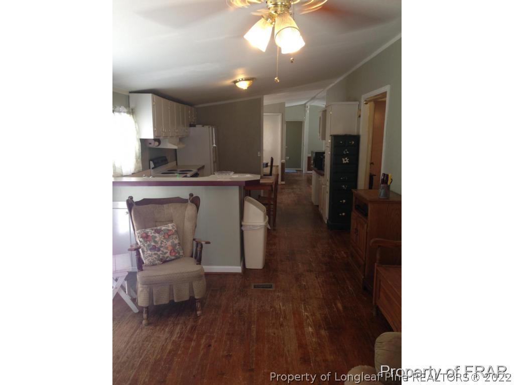 6327 Sisk Culbreth Road Godwin, NC 28344 - Photo 5 of 17 Gallery Image 5