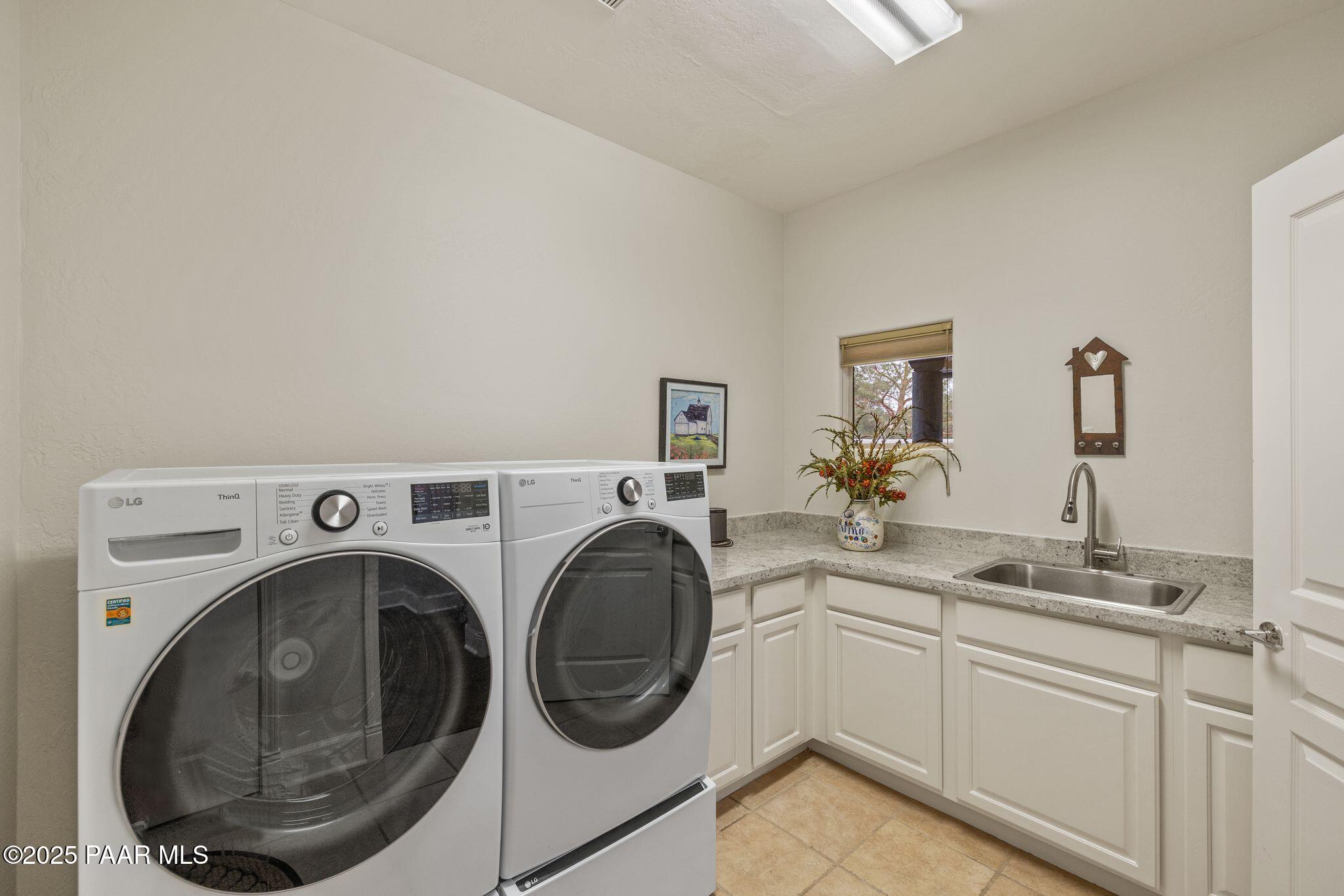 5892 North Honeysuckle Road Prescott, AZ 86305 - Photo 26 of 43 26-Laundry