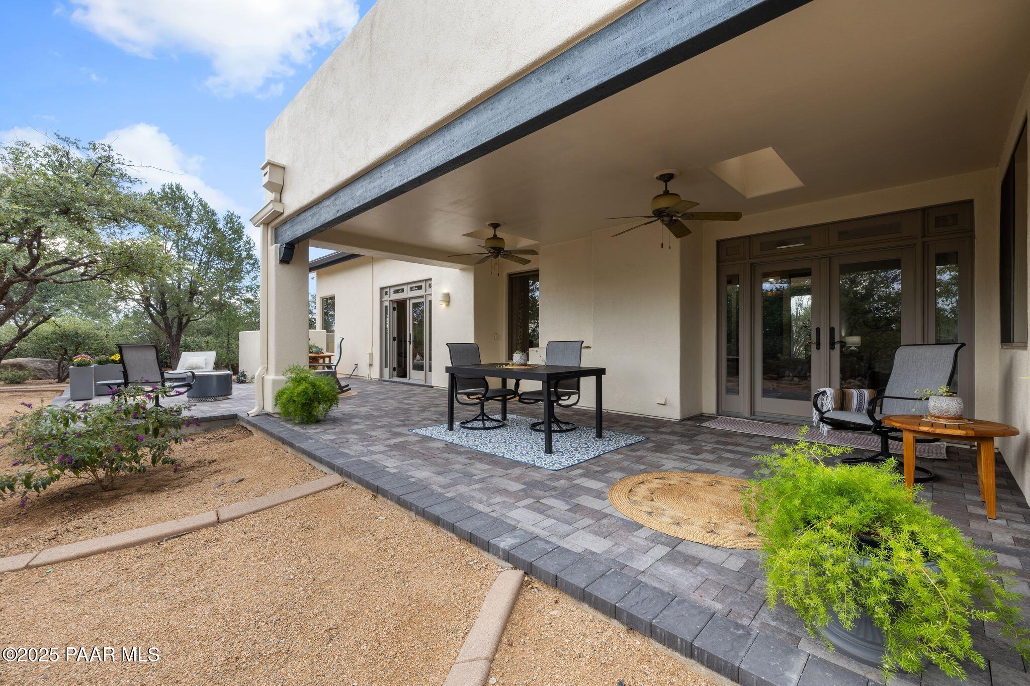 5892 North Honeysuckle Road Prescott, AZ 86305 - Photo 4 of 43 5-Back Patio