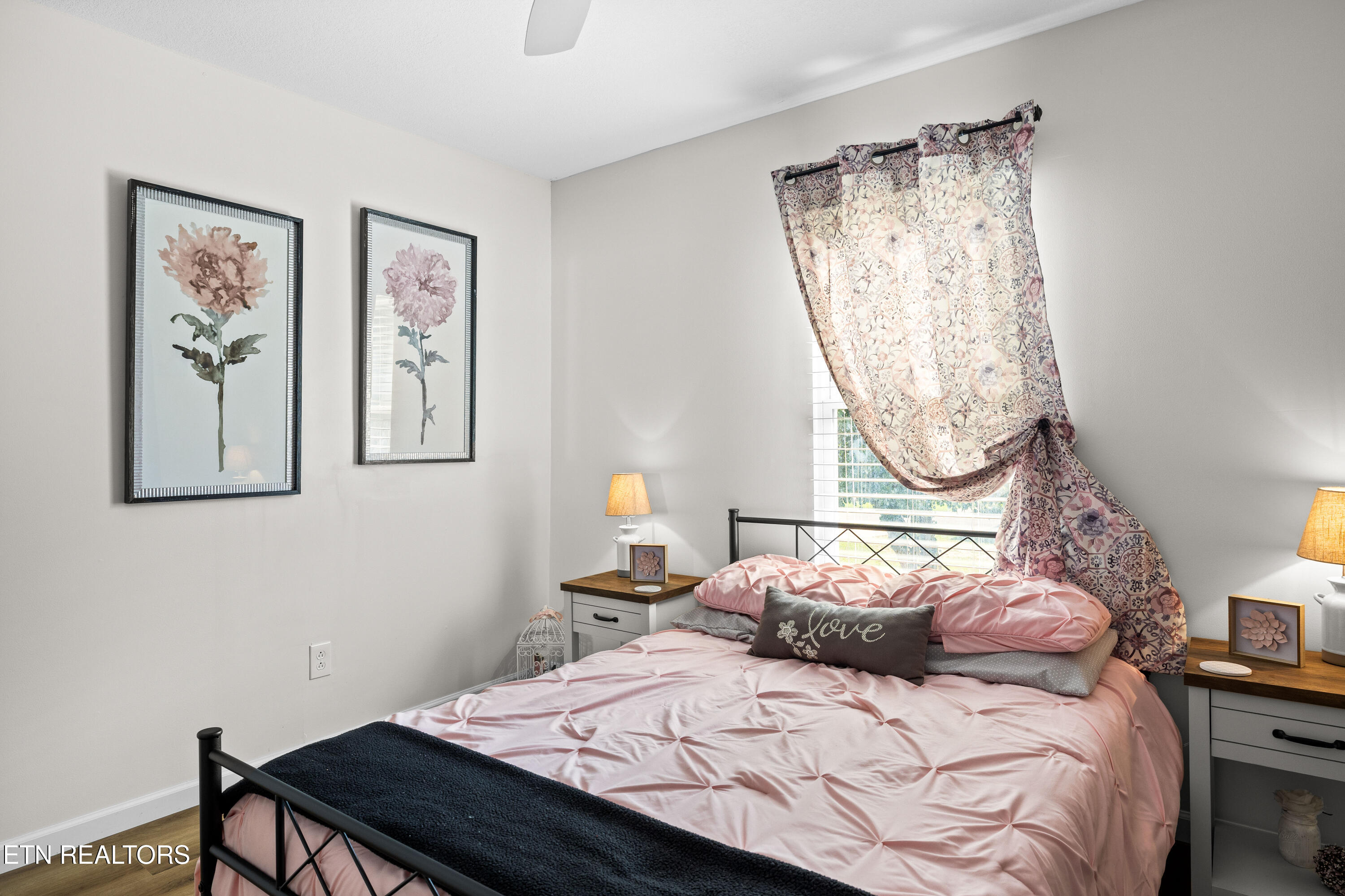 4149 Sevierville Road Maryville, TN 37804 - Photo 16 of 44 Back BR