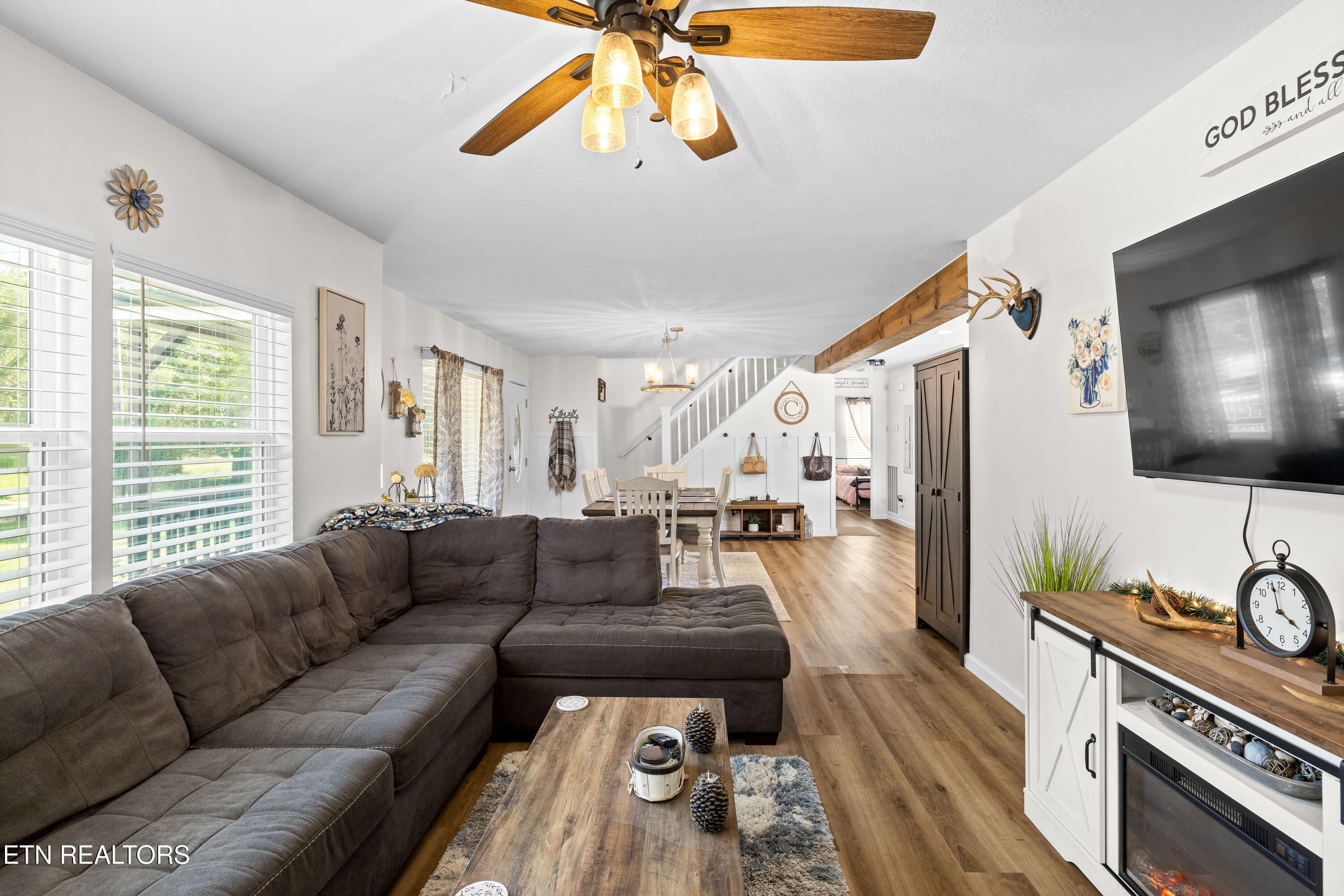 4149 Sevierville Road Maryville, TN 37804 - Photo 5 of 44 Great for Entertaining!