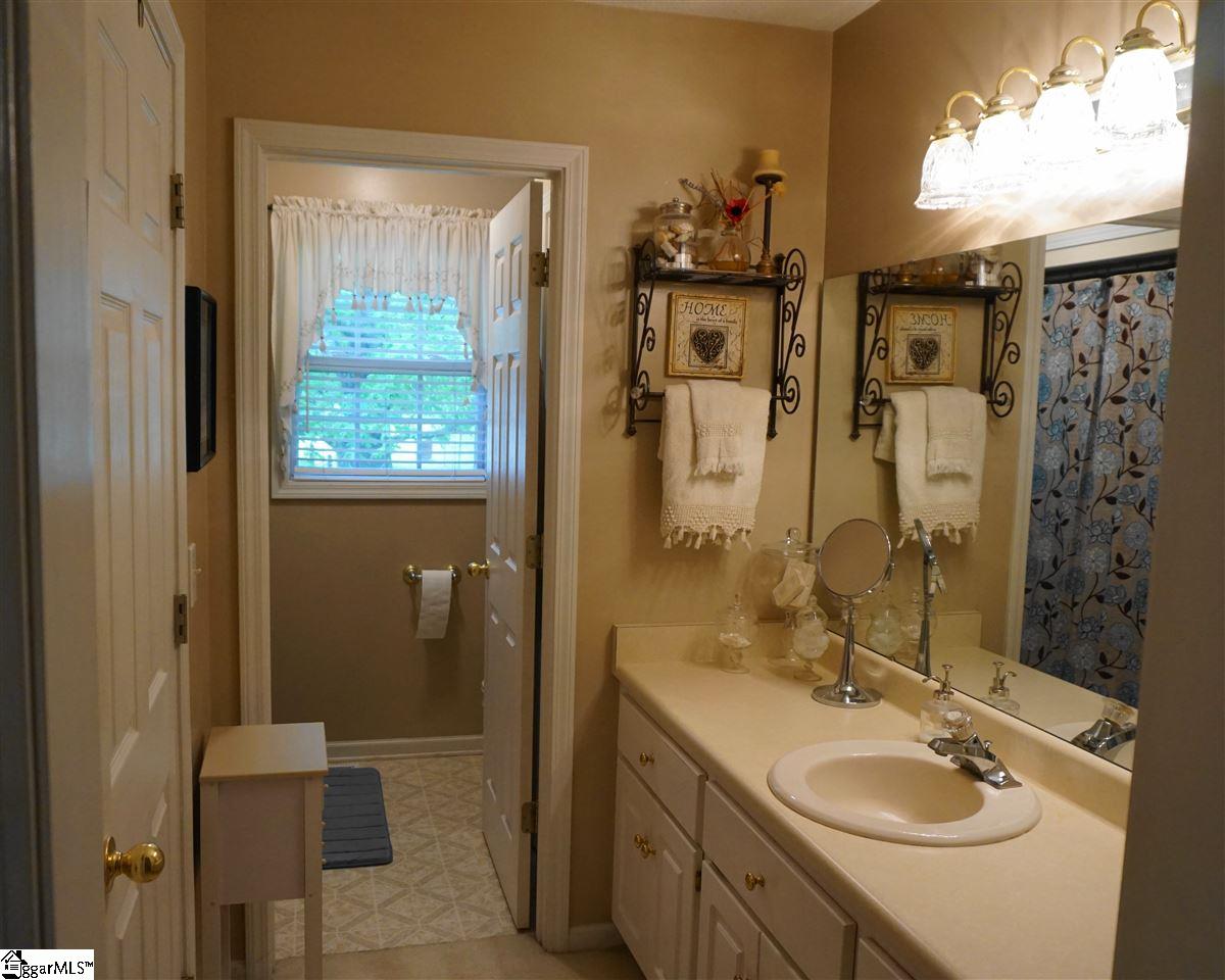 1925 Highway 418 Pelzer, SC 29669 - Photo 24 of 32 Gallery Image 24