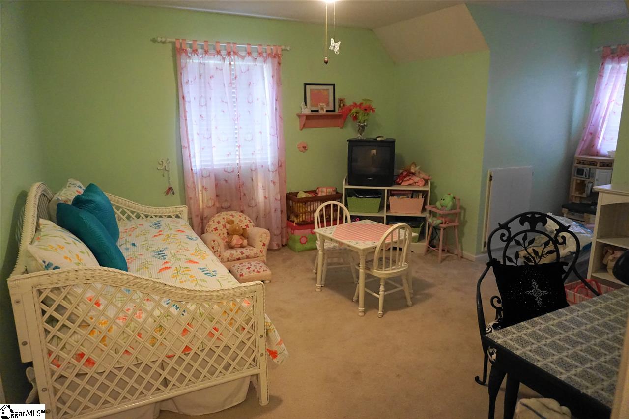 1925 Highway 418 Pelzer, SC 29669 - Photo 26 of 32 Gallery Image 26