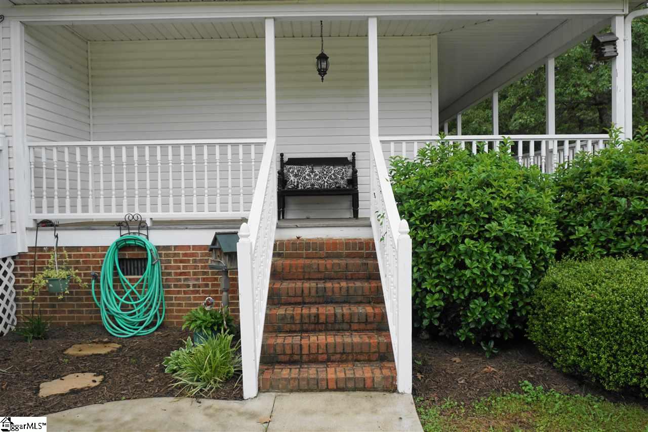 1925 Highway 418 Pelzer, SC 29669 - Photo 8 of 32 Gallery Image 8