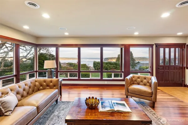 $1,950,000 | 6916 Soundview Drive, Gig Harbor, WA 98335