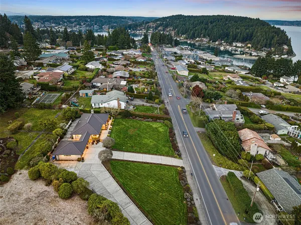 $1,950,000 | 6916 Soundview Drive, Gig Harbor, WA 98335