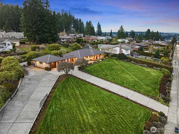 $1,950,000 | 6916 Soundview Drive, Gig Harbor, WA 98335