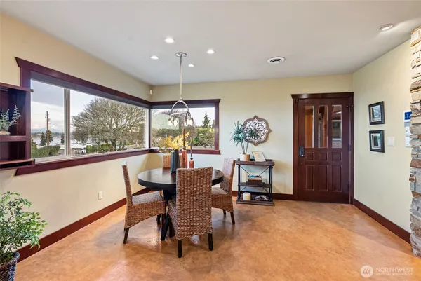 $1,950,000 | 6916 Soundview Drive, Gig Harbor, WA 98335