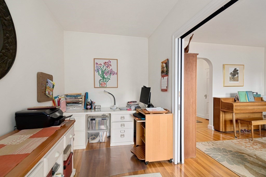 36 Browne Street, Unit 6 Brookline, MA 02446 - Photo 3 of 19