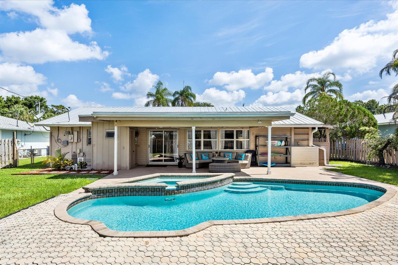 1004 Northwest 16th Place Stuart, FL 34994 - Photo 39 of 42 39_beyc6a3d80c78228c