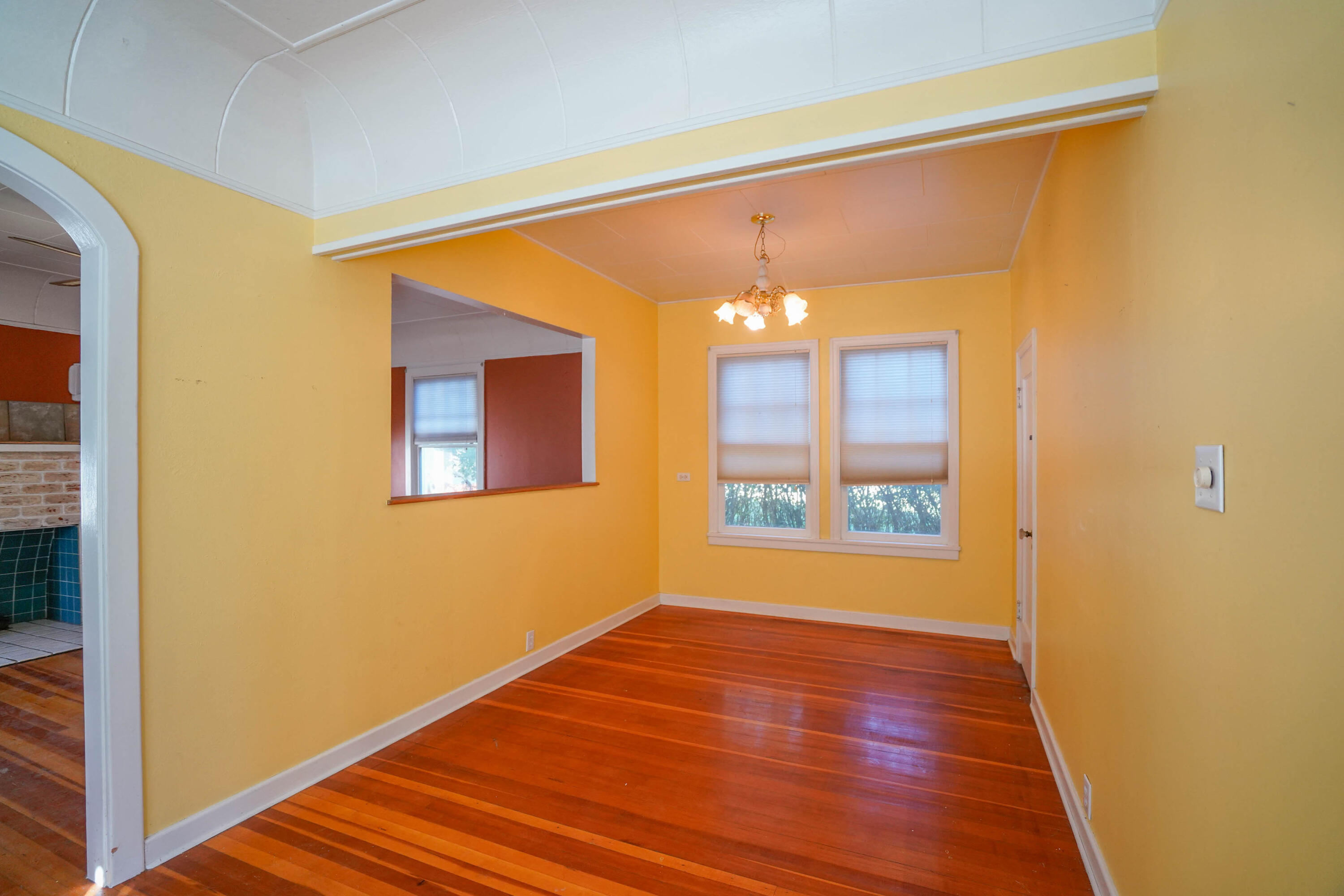 2919 Orindale Road Klamath Falls, OR 97601 - Photo 12 of 37 10 dining room