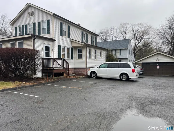 $1,650 | 80 Grassy Plain Street, Unit 4, Bethel, CT 06801