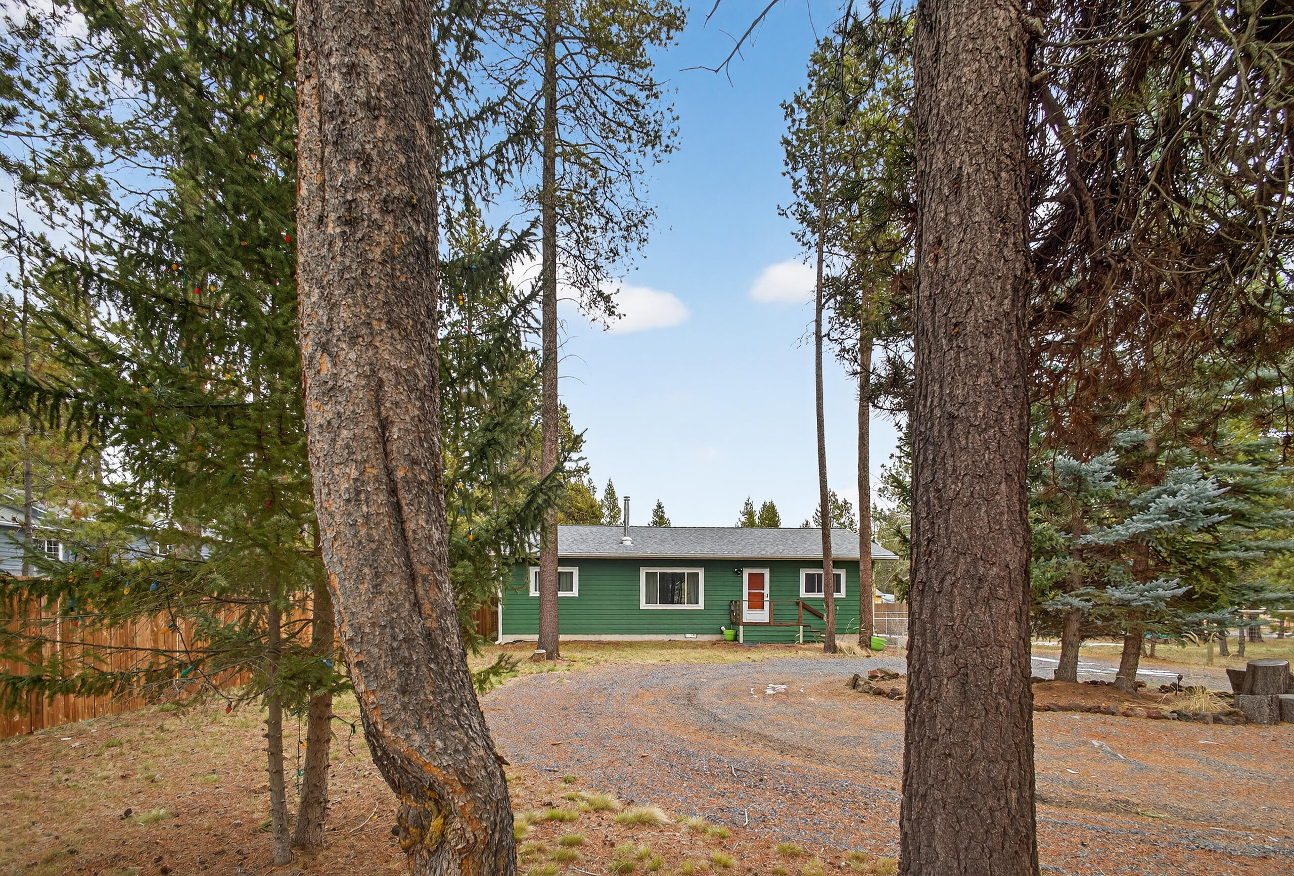 55762 Snow Goose Road Bend, OR 97707 - Photo 2 of 35 004_Snow Goose_111