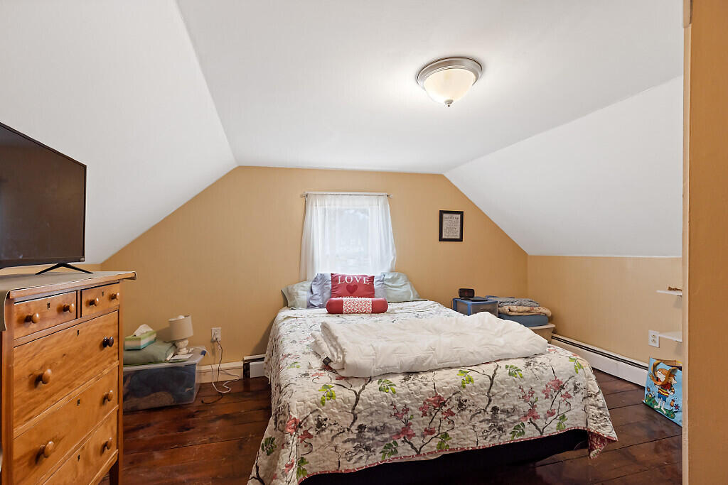 6 Linden Street Waterville, ME 04901 - Photo 29 of 34 Bedroom 3