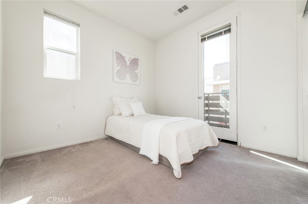 149 Acamar Irvine, CA 92618 - Photo 18 of 31