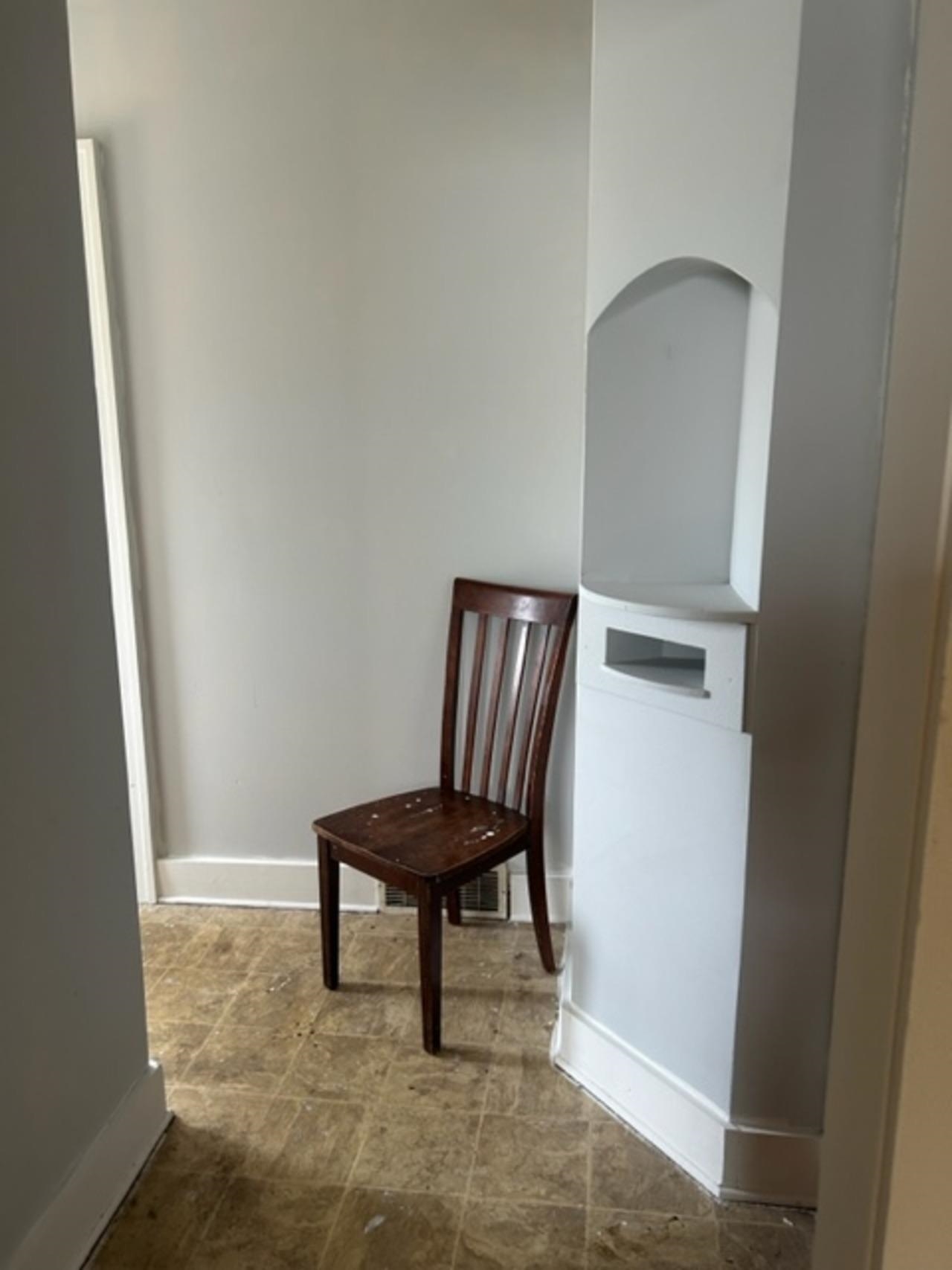 404 Wilson Street Bay City, MI 48708 - Photo 11 of 18 Gallery Image 11