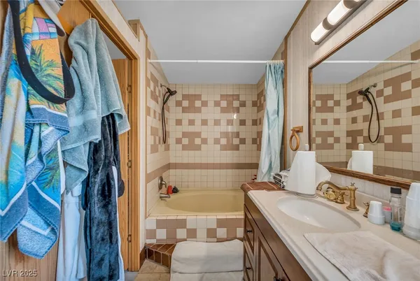 $459,999 | 1215 Norite Avenue, Sandy Valley, NV 89019