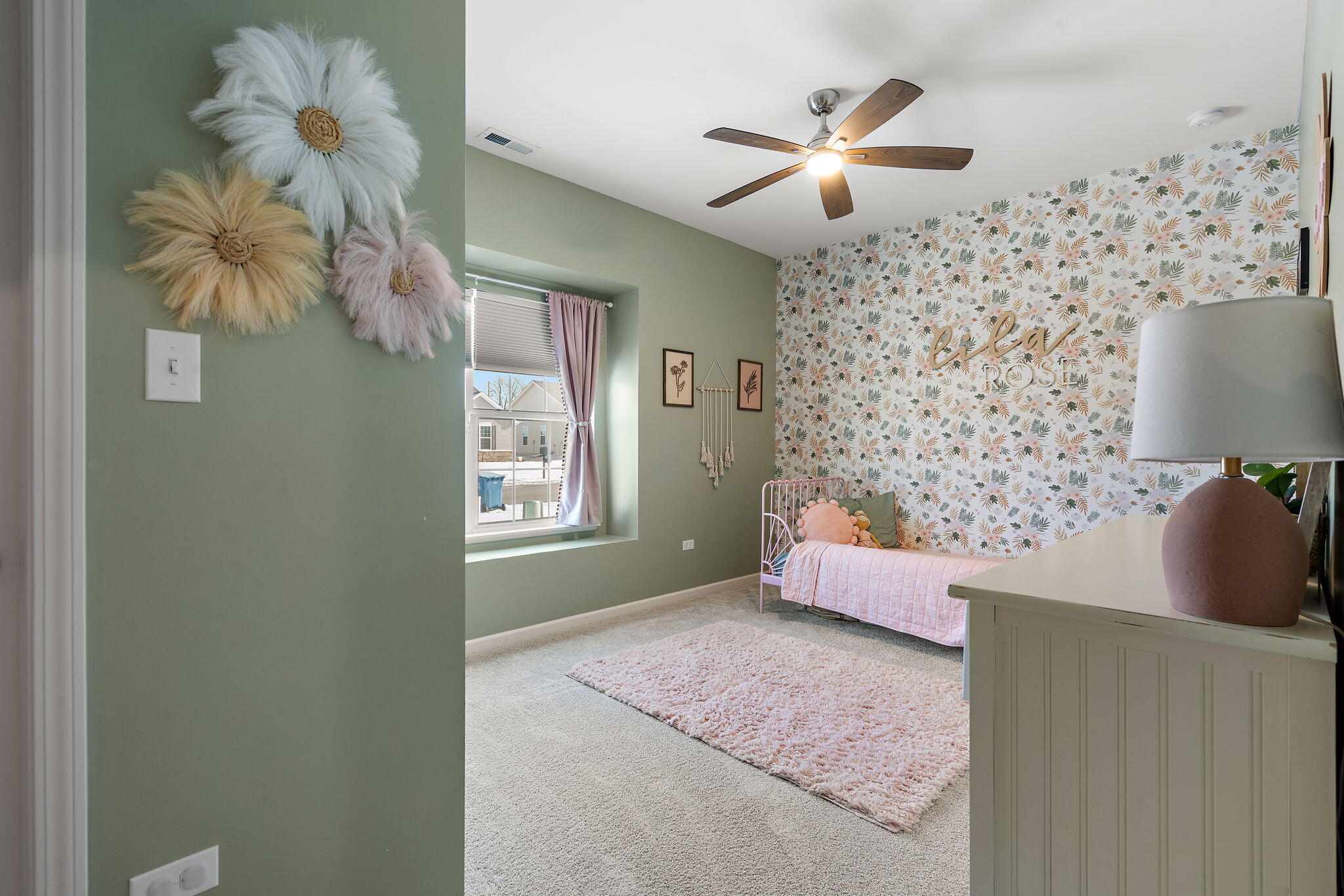 11664 Thomas Street Winfield, IN 46307 - Photo 21 of 30 a living room with a couch