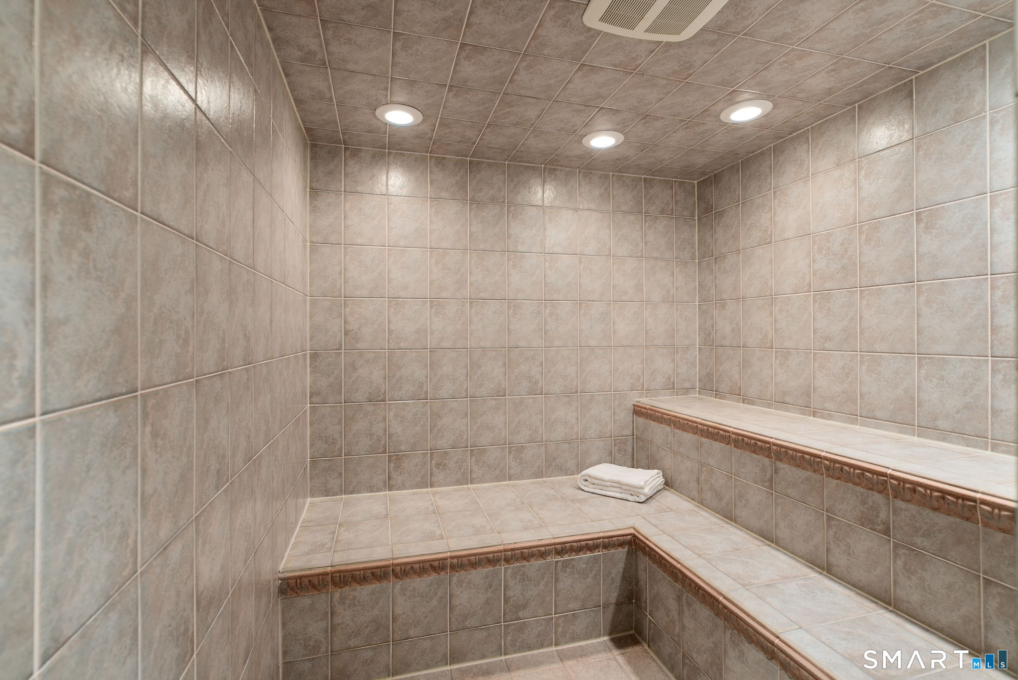 7 Farnham Way Farmington, CT 06032 - Photo 37 of 40 Gallery Image 37