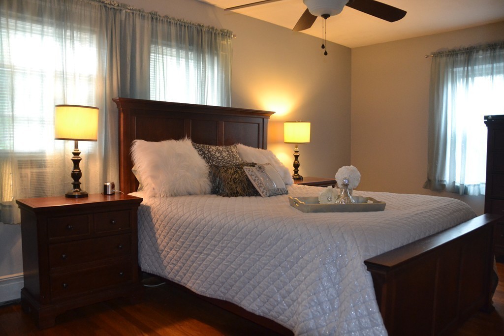 55 Katherine Road Stoneham, MA 02180 - Photo 17 of 22 Gallery Image 17