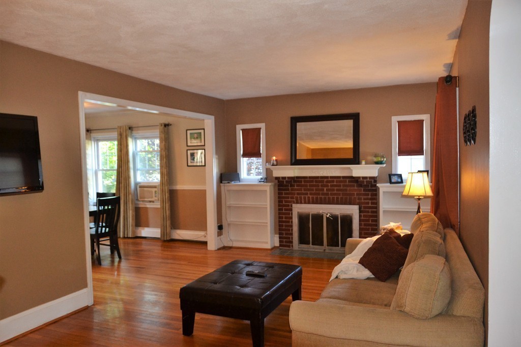 55 Katherine Road Stoneham, MA 02180 - Photo 10 of 22 Gallery Image 10