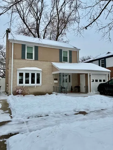 $389,000 | 7712 West Dickens Avenue, Elmwood Park, IL 60707