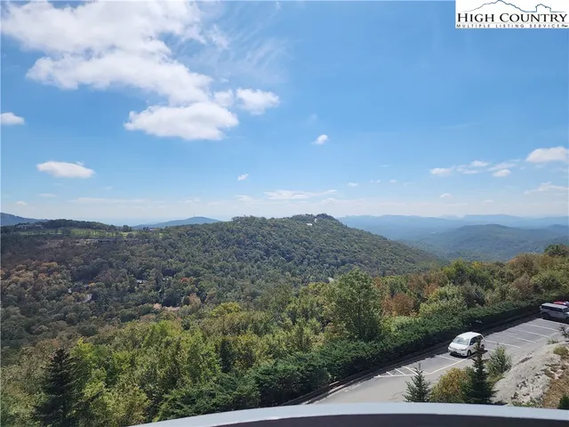 $1,750 | 303 Sugar Top Drive, Unit 3230, Sugar Mountain, NC 28604