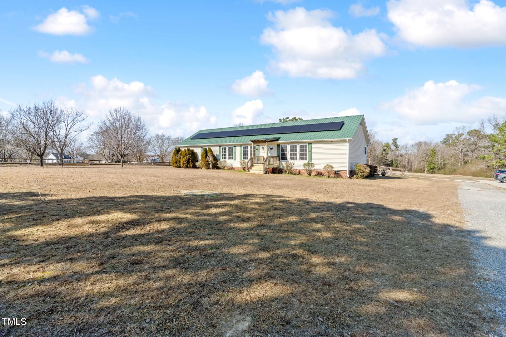 109 Double D Farm Road Angier, NC 27501 - Photo 3 of 42 DSC04881 (Large)