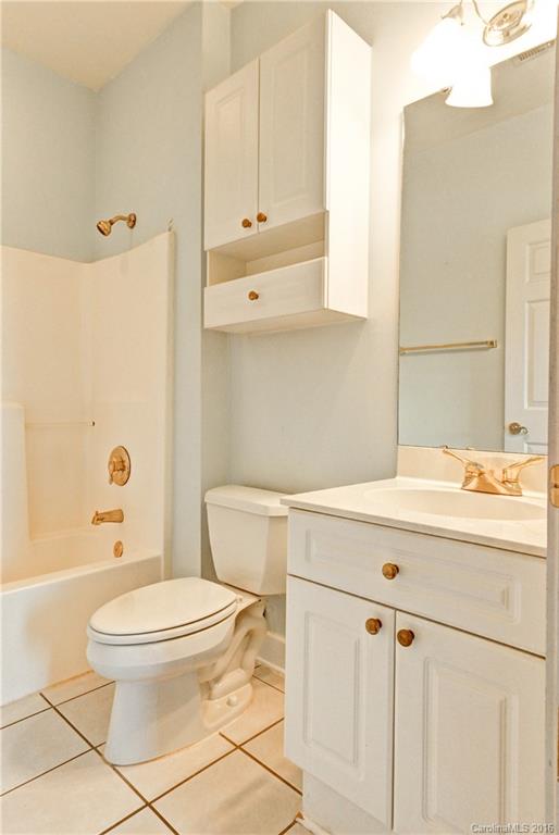 8961 Meadow Vista Road, Unit 201 Charlotte, NC 28213 - Photo 9 of 14