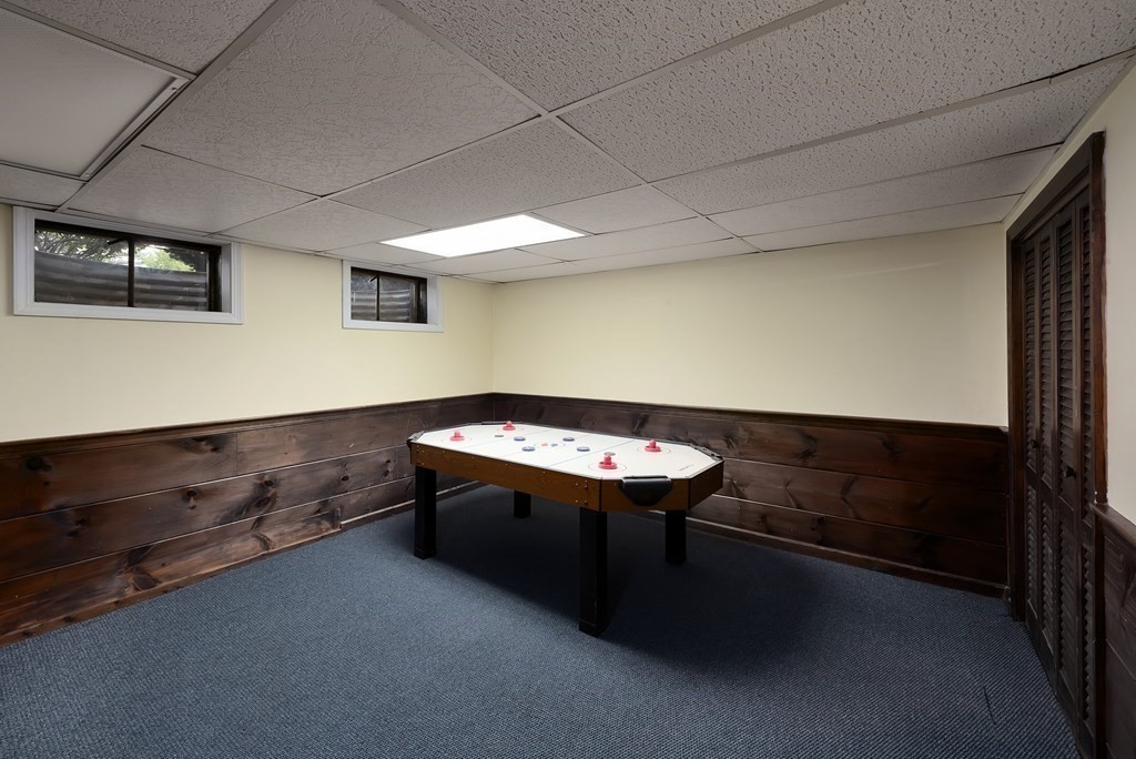 6 Trask Road Boxford, MA 01921 - Photo 25 of 36 a room with table and window