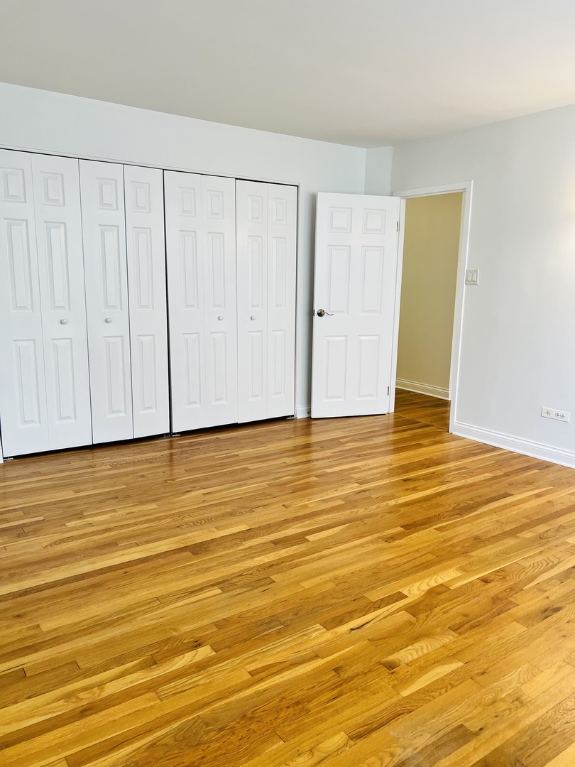 9001 Golf Road, Unit 2I Des Plaines, IL 60016 - Photo 11 of 20
