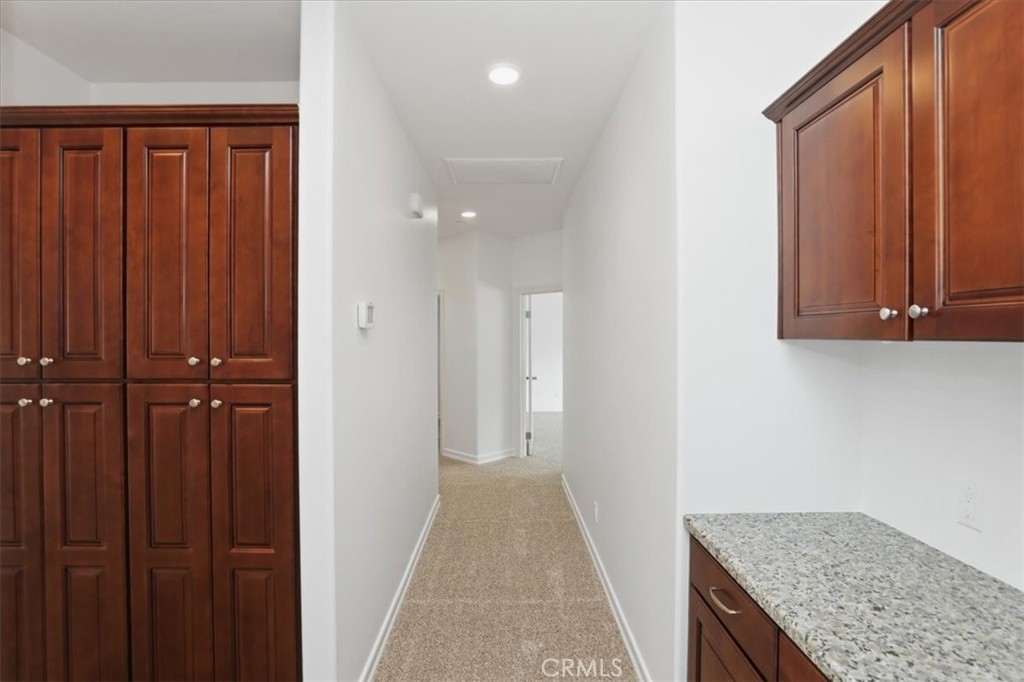 14202 Meadowlands Drive Riverside, CA 92503 - Photo 23 of 60