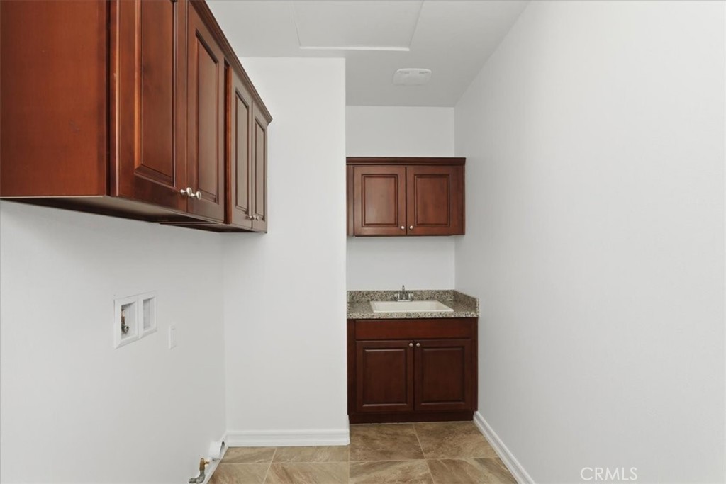14202 Meadowlands Drive Riverside, CA 92503 - Photo 36 of 60
