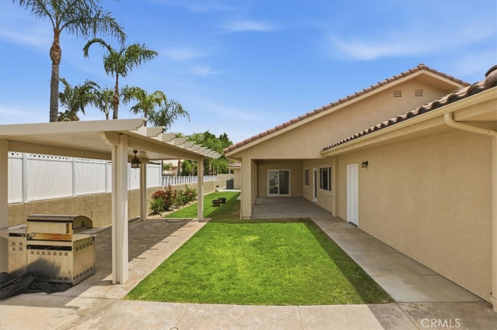 14202 Meadowlands Drive Riverside, CA 92503 - Photo 45 of 60 a view of a porch with a backyard
