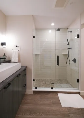 $1,600,000 | 56 Ledgewood Road, Unit C3/C4 GARAGE, Ludlow, VT 05149