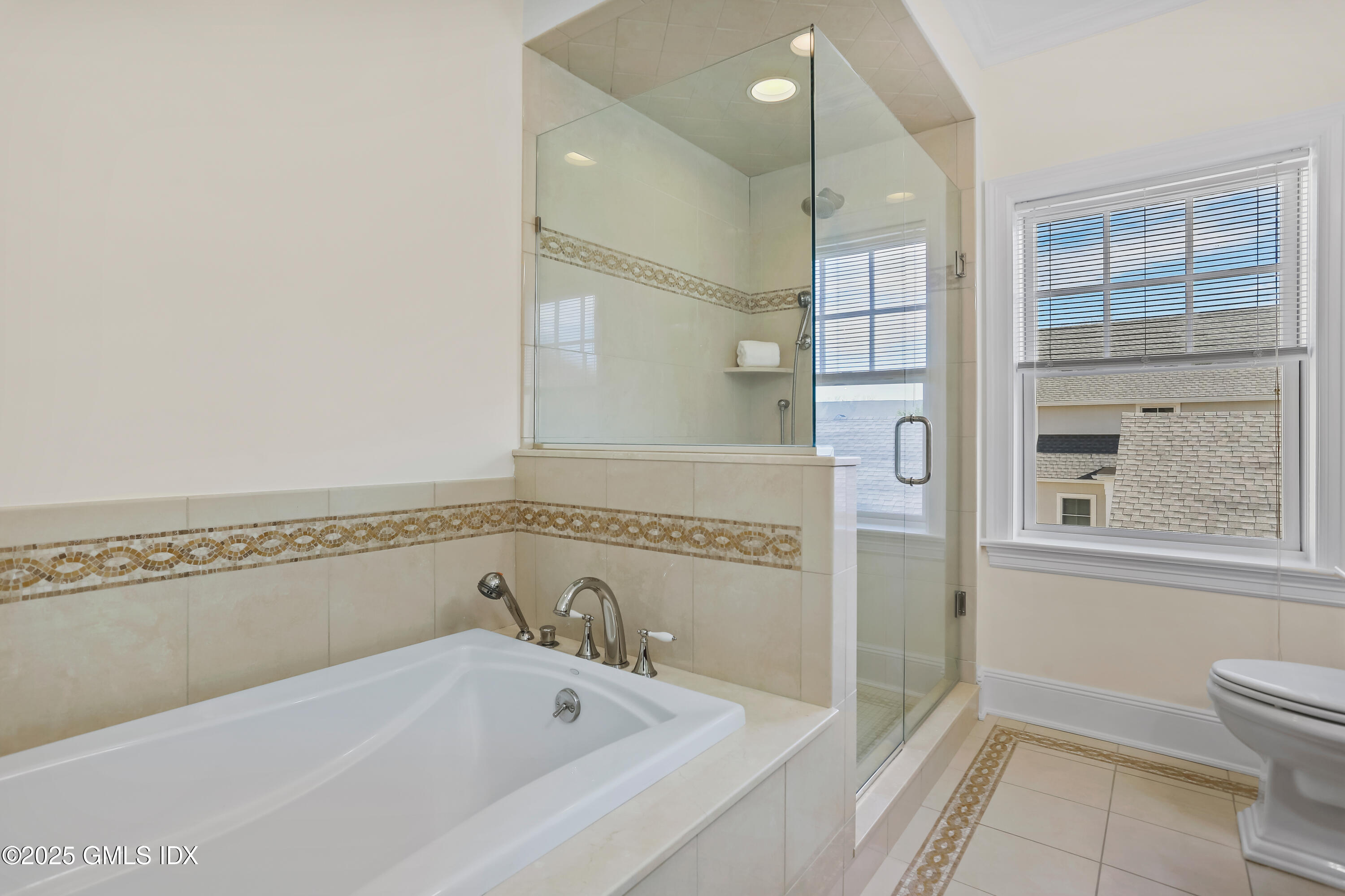 151 Hamilton Avenue Greenwich, CT 06830 - Photo 17 of 23 Primary Bath